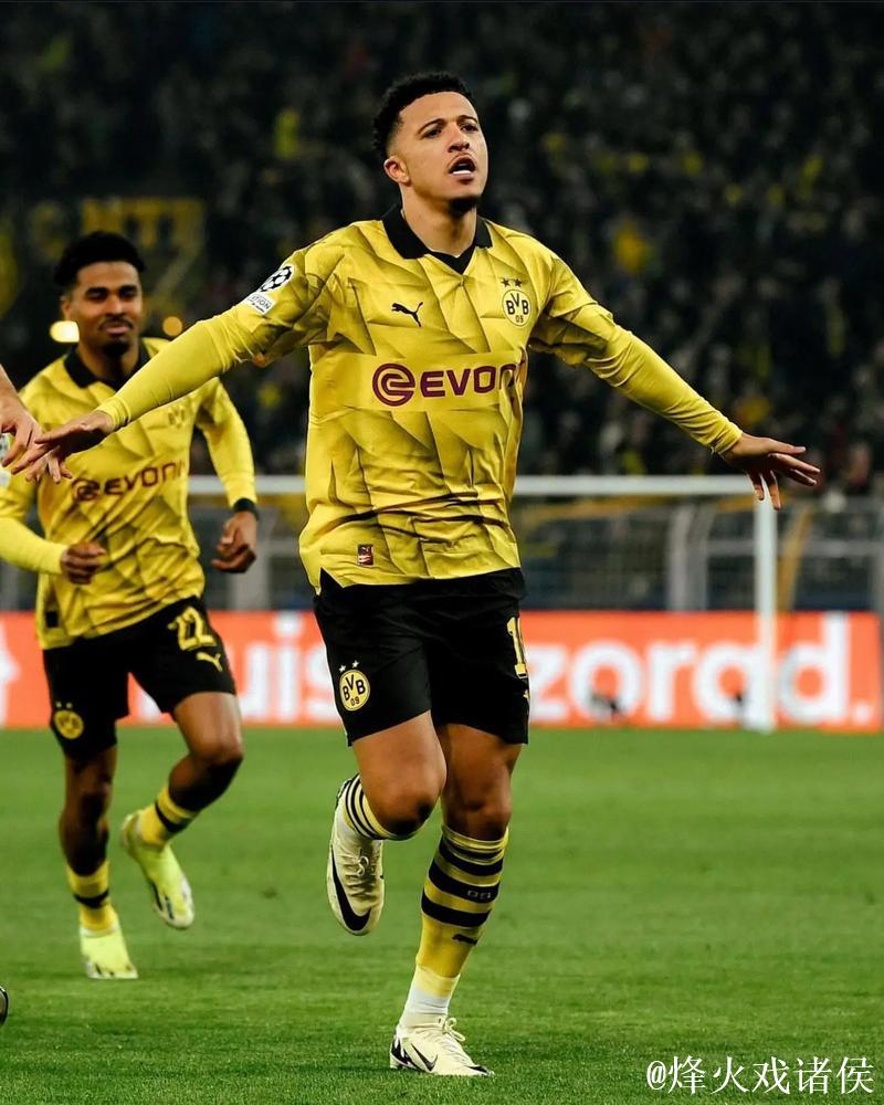 德媒报道:罗伊斯将在下周多特蒙德欧战中尝试新角色 德媒报道:罗伊斯将在下周多特蒙德欧战中尝试新角色